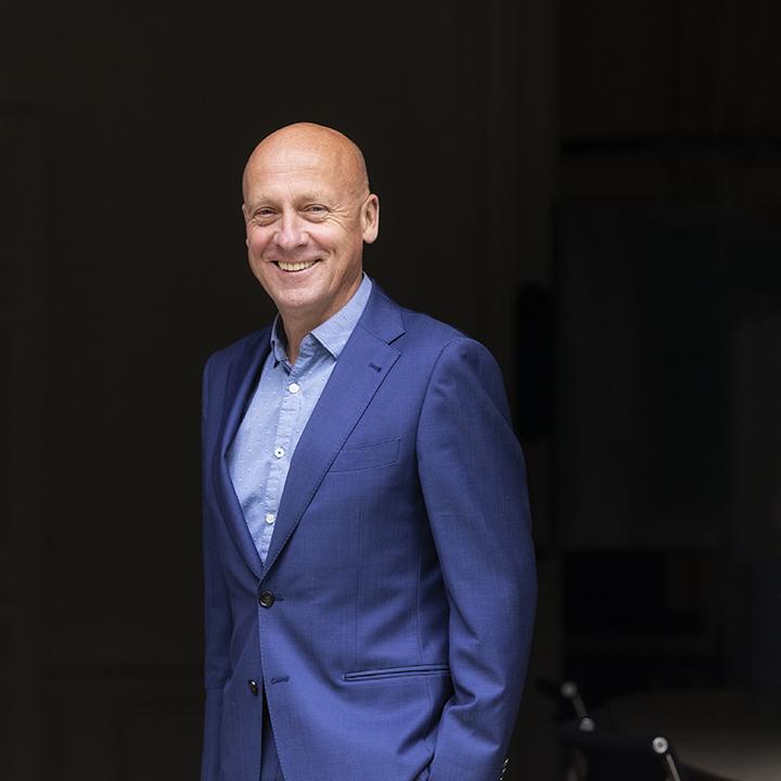 Willem van Raaijen  - directeur